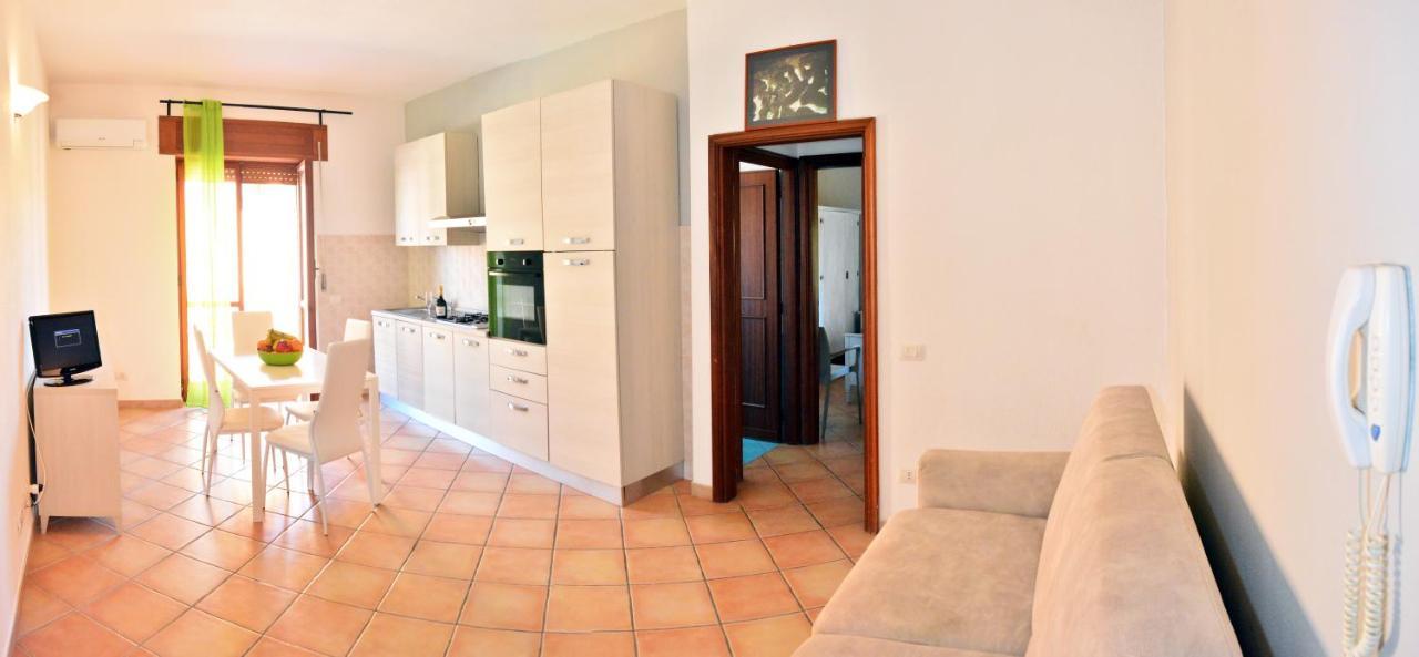 Aparthotel La Contessa Santa Teresa Gallura Zewnętrze zdjęcie
