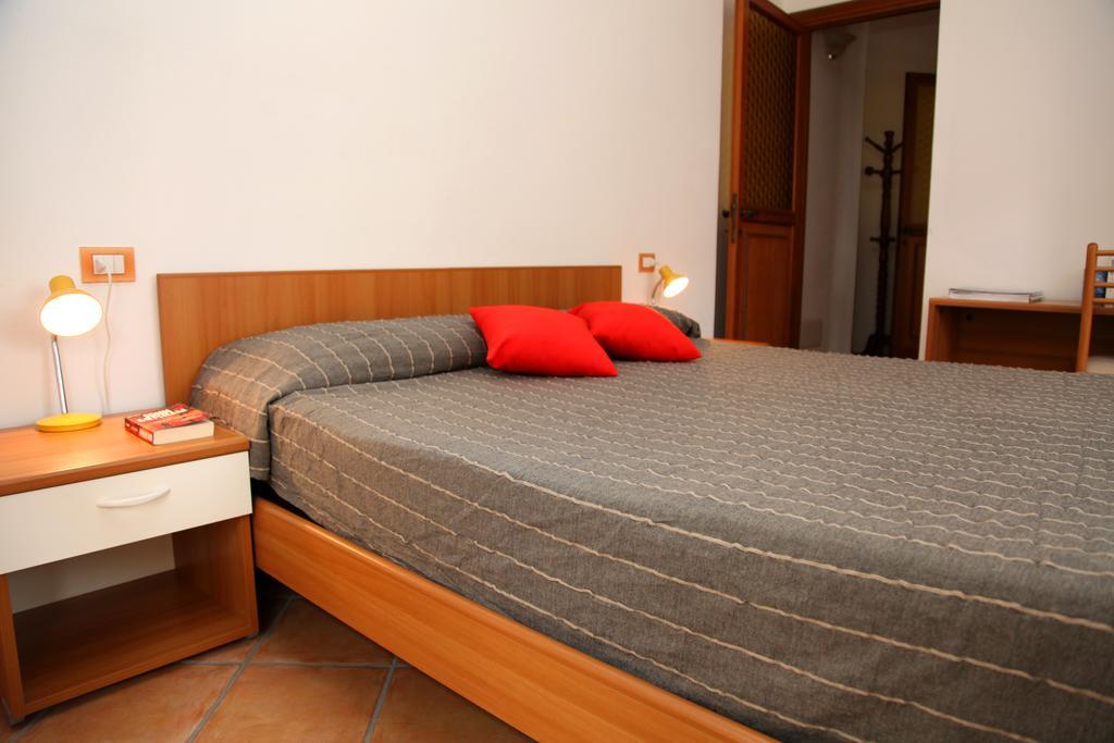 Aparthotel La Contessa Santa Teresa Gallura Zewnętrze zdjęcie
