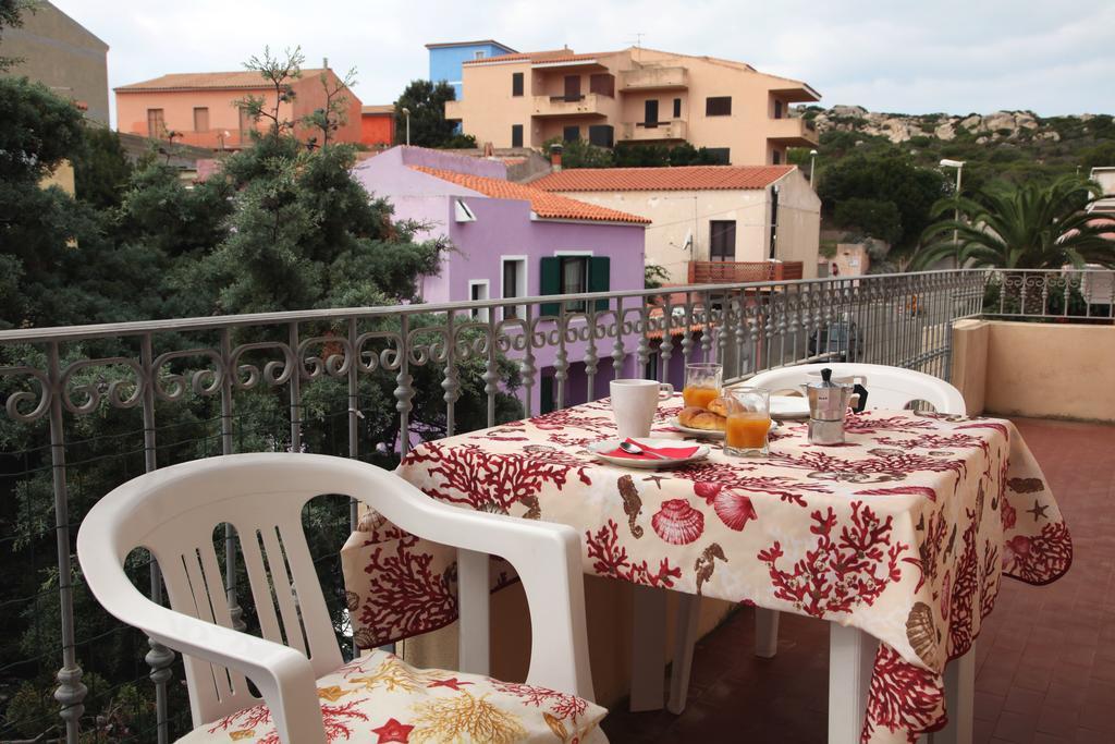 Aparthotel La Contessa Santa Teresa Gallura Pokój zdjęcie