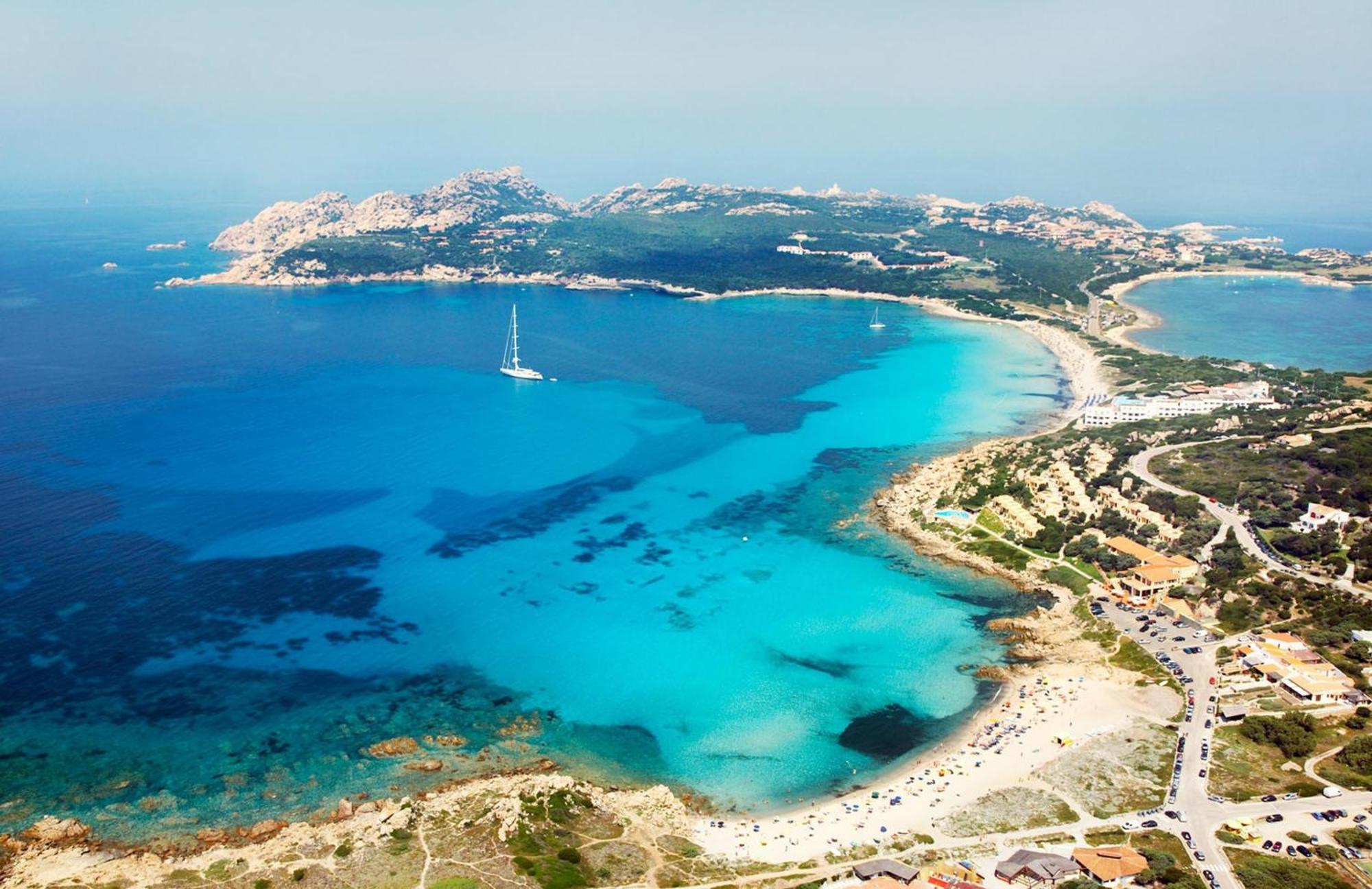 Aparthotel La Contessa Santa Teresa Gallura Zewnętrze zdjęcie